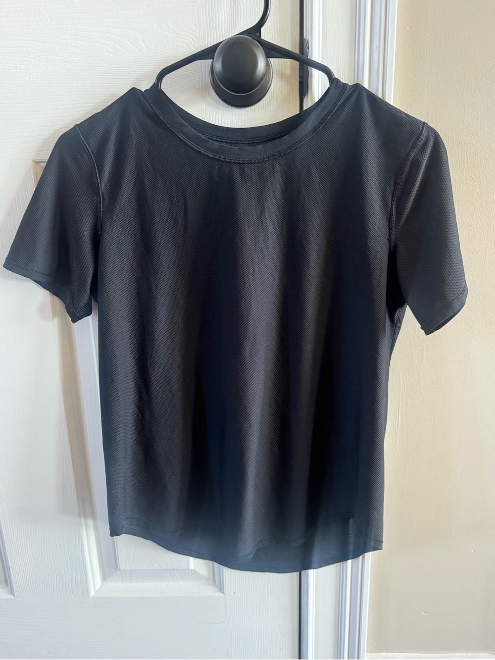 Lululemon Black Short Sleeve Crew Tee